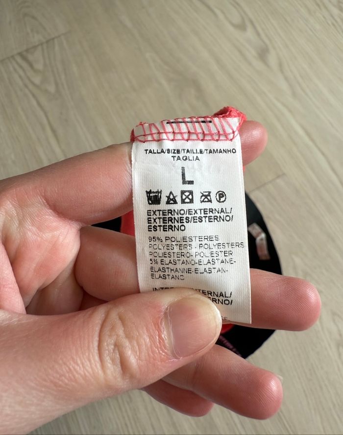 Jupe fluide avec doublure rouge noir élastique inside taille 40 L - photo numéro 6