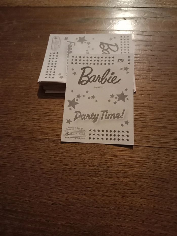 Lot Barbie Prêtes pour la fête