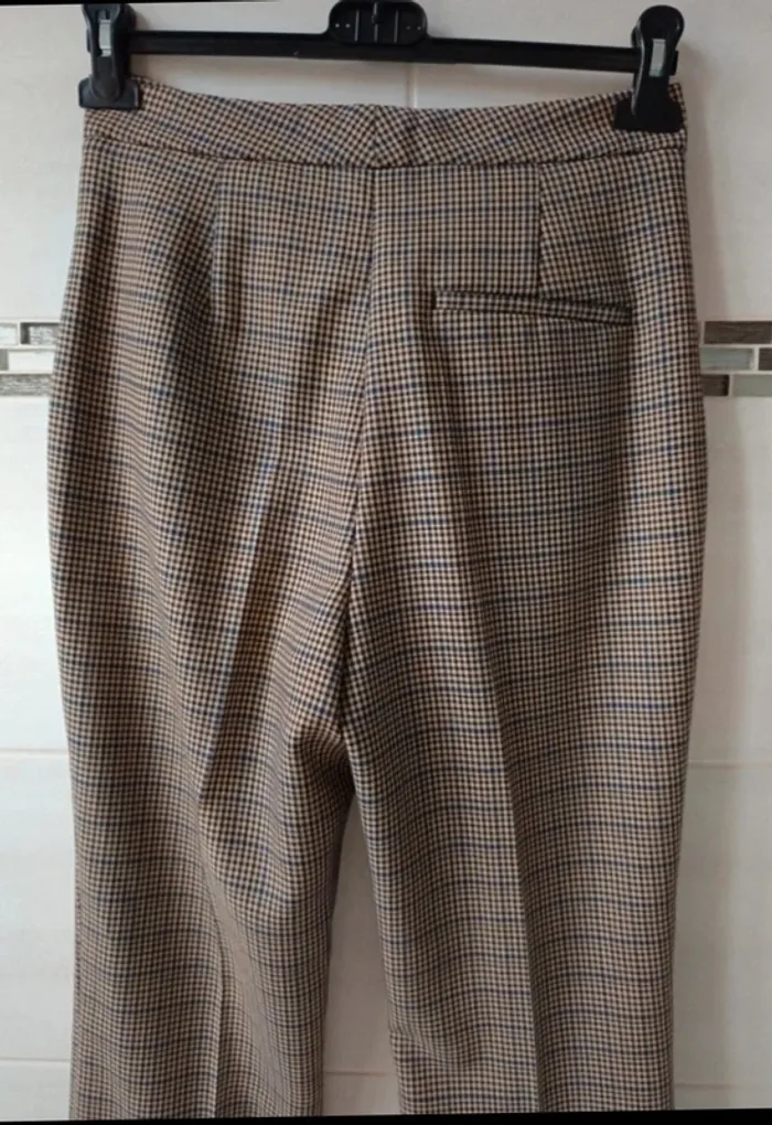 Pantalon Zara carreaux
 t.36 - photo numéro 3