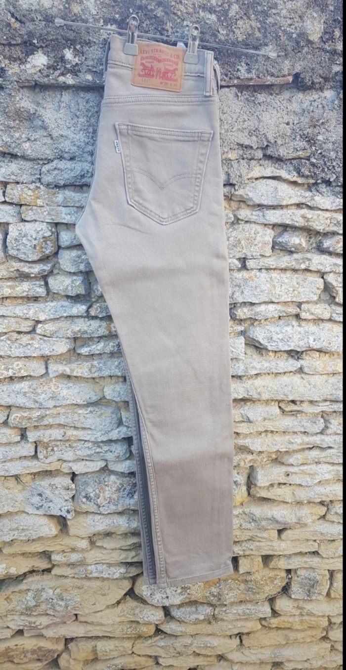 Jean homme Levi's 511  taille 28/32 S