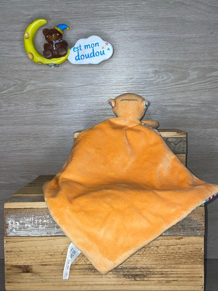 DY430 doudou tigre 🐯 tigrou Disney - photo numéro 2