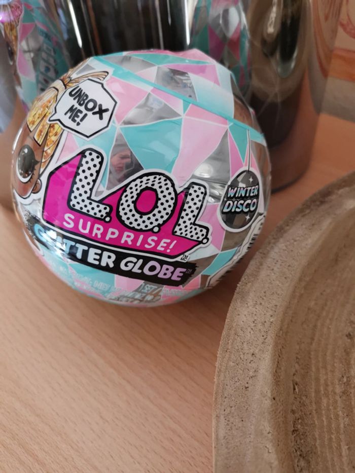 LOL glitter globe winter disco - photo numéro 2