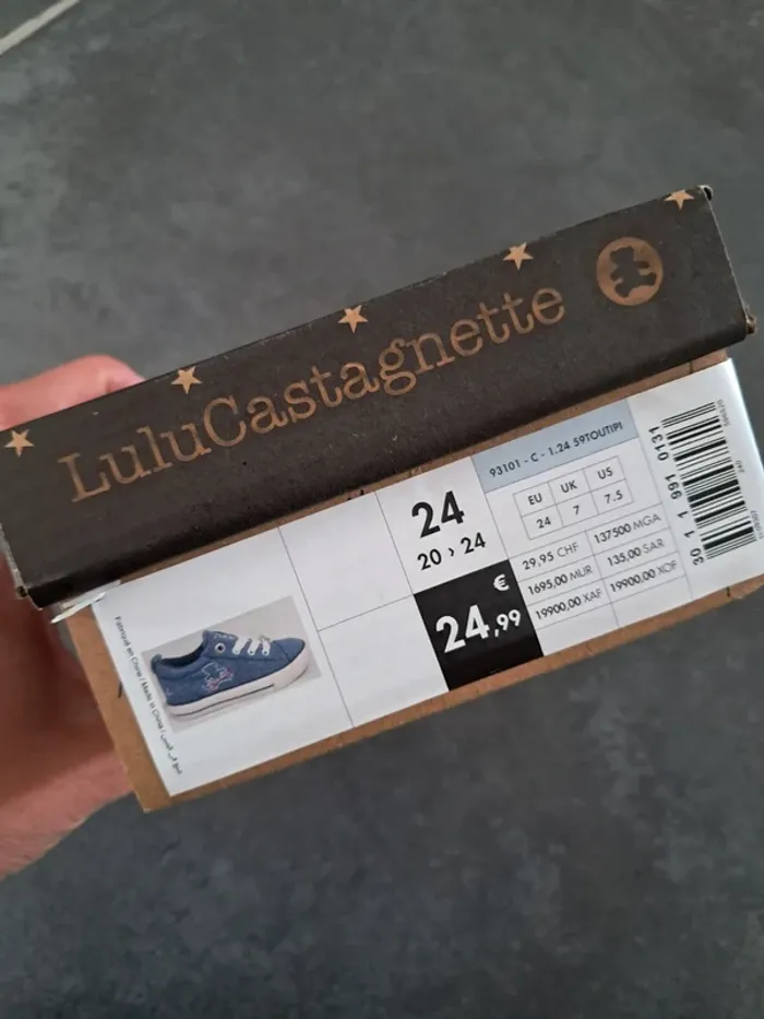 Chaussures T.24 - photo numéro 5