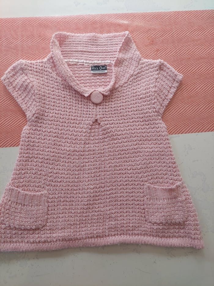 Petit pull sans manches 4ans