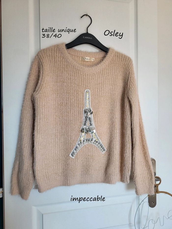 Pull chaud Osley taille 38/40 tour eiffel perle strass sequins