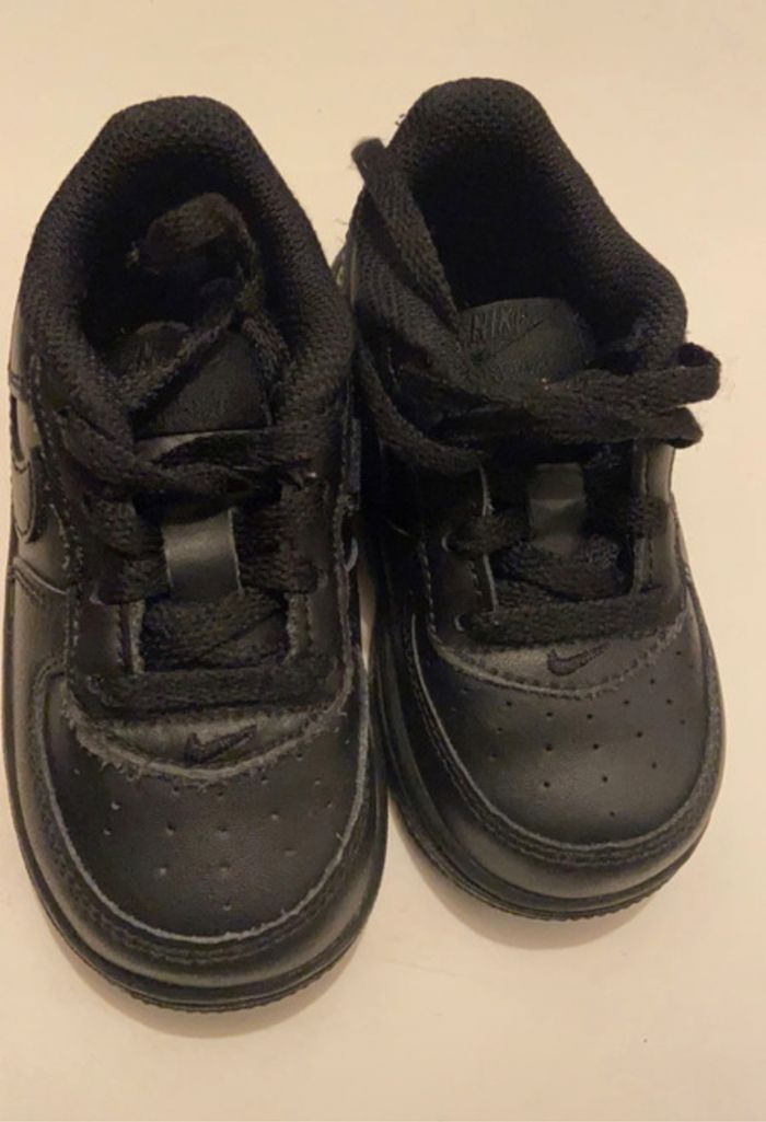 Air force 1 taille 22