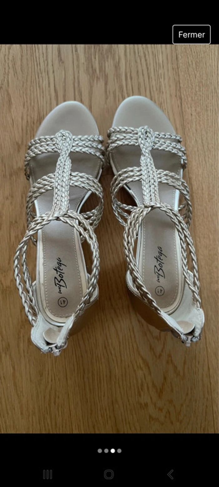 sandales doré - photo numéro 3