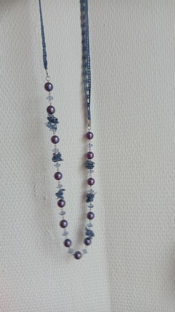 Long Collier bleu