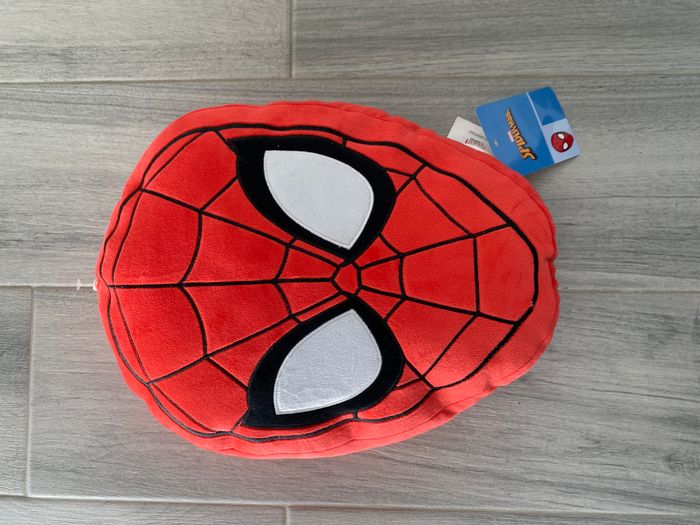 Coussin Spiderman Marvel Neuf avec étiquettes