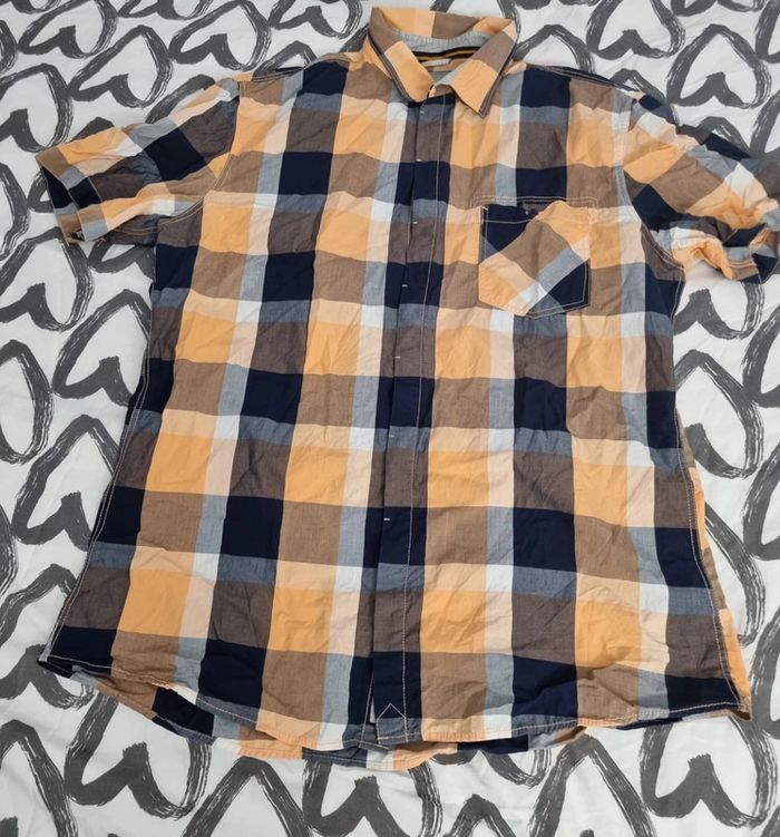 Chemise manche courte à carreaux