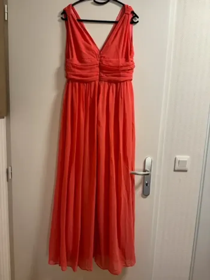 Robe de soirée / demoiselle d'honneur / bal de fin d'année - photo numéro 4
