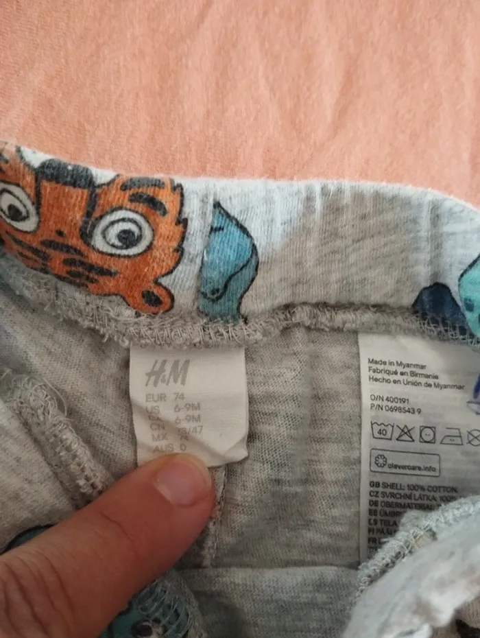 * Pantalon jogging gris animaux T9M H&M - photo numéro 2