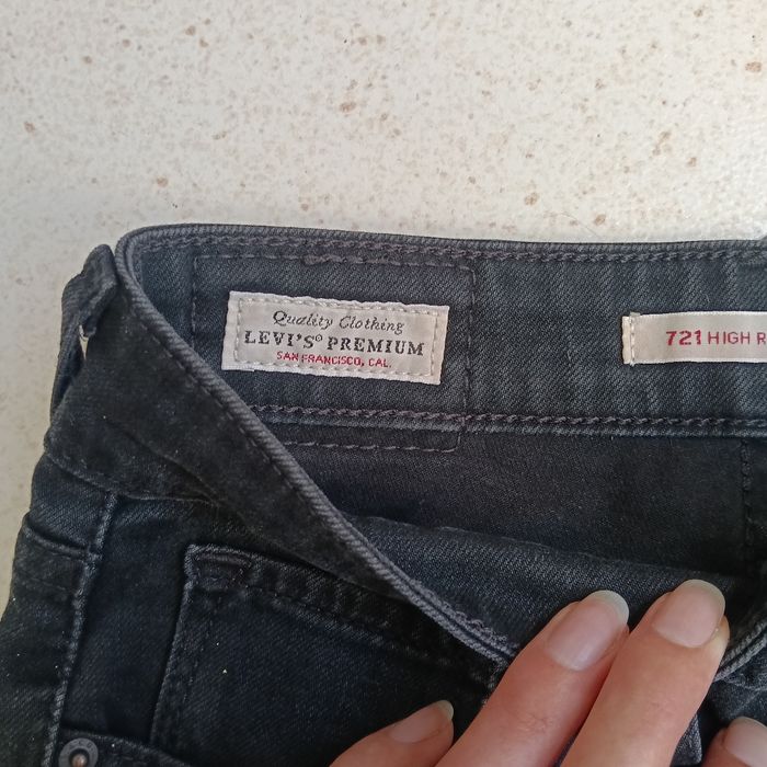 Levi's 721 w24 l32 - photo numéro 3