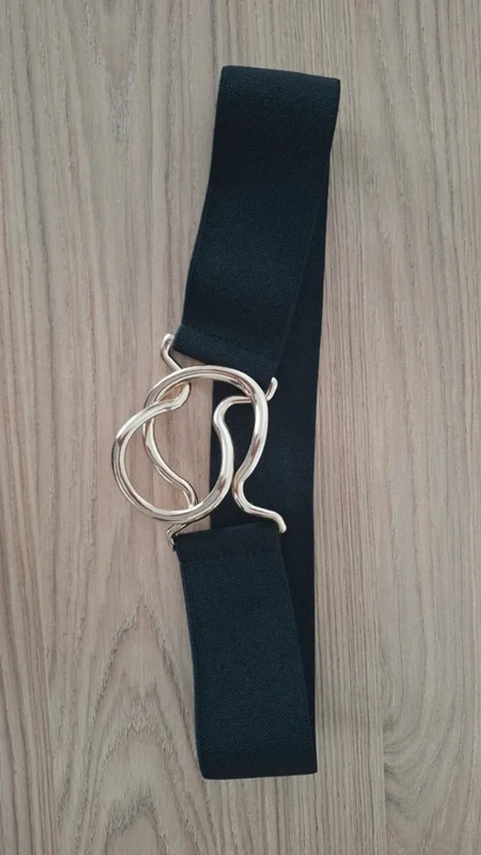 Ceinture élastique réglable – Parfaite sur robe - Neuve