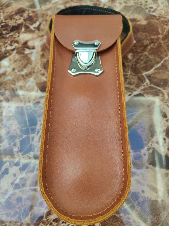 Sacoche en cuir 🎁