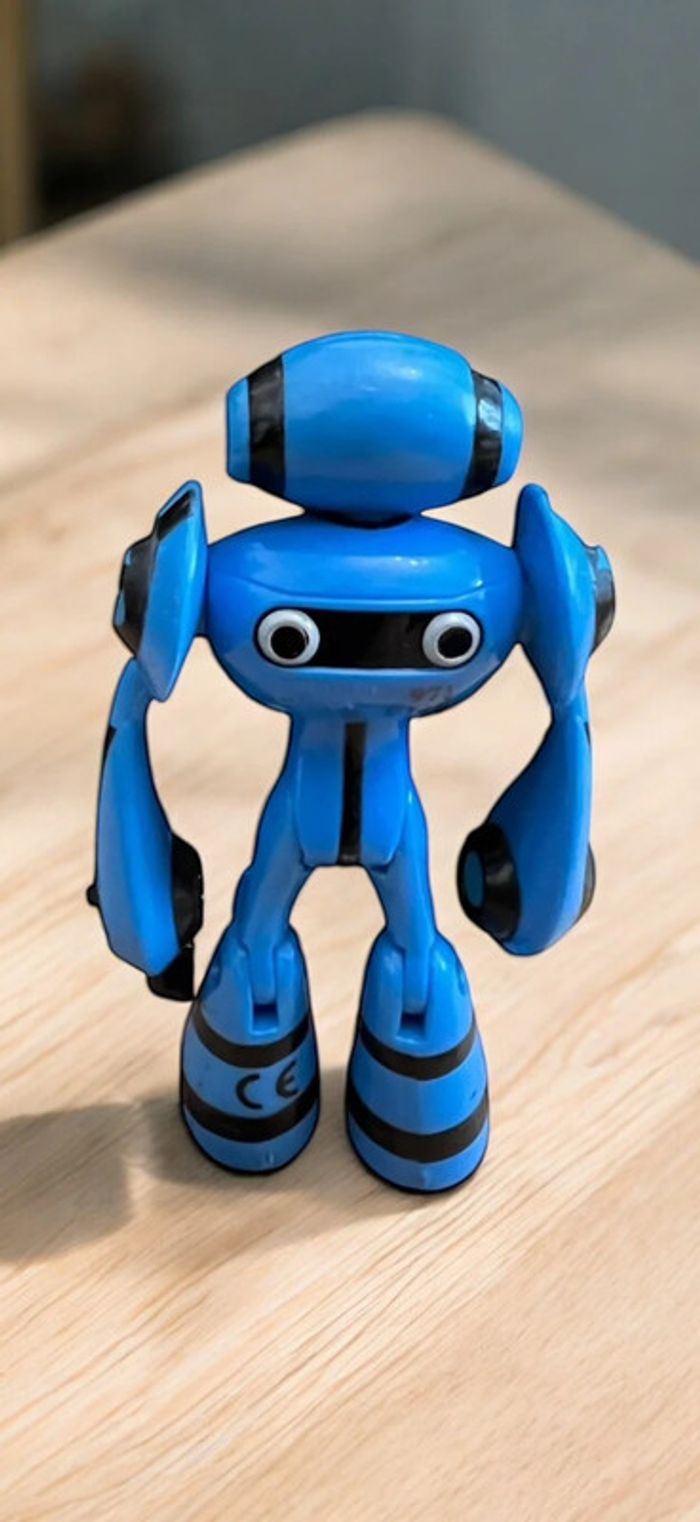 Bandai Ben 10 – Figurine articulée Ultimate Echo Echo 2010 - photo numéro 3