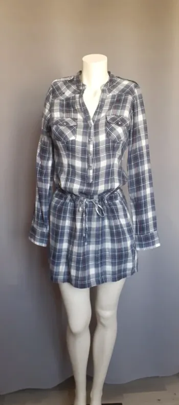 Jolie mini robe rayée