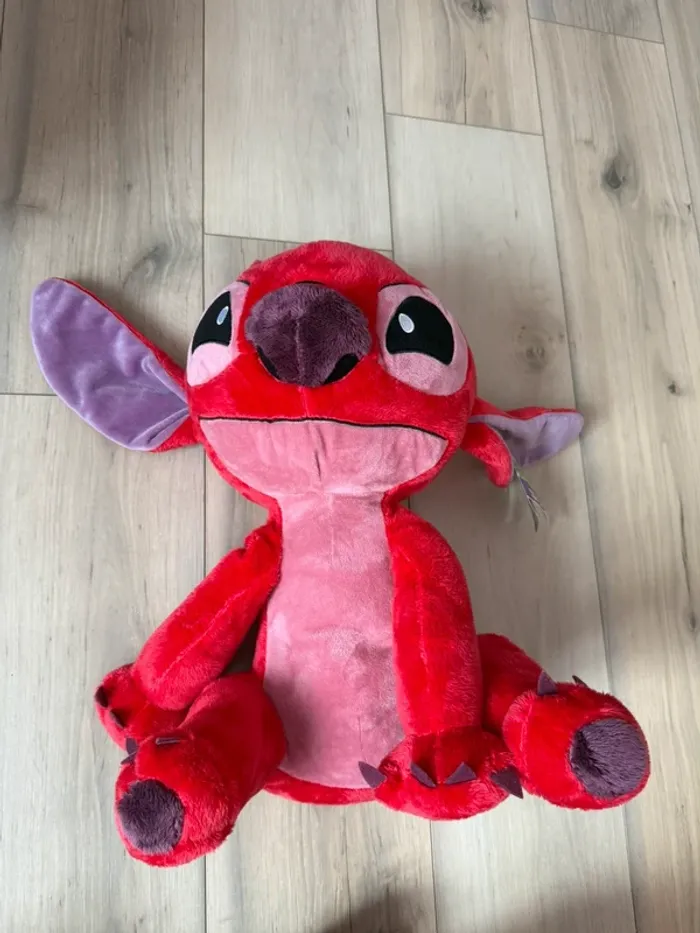 Peluche Stitch rouge 40 CM