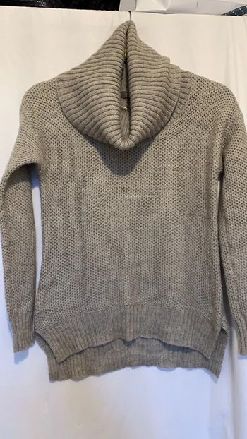 Pull col roulé