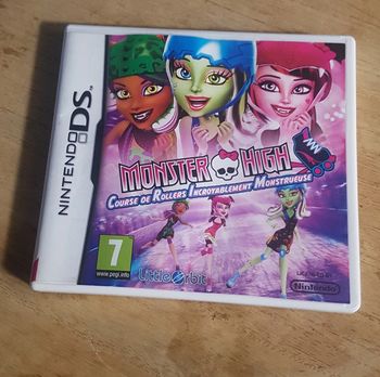 Monster high skultimate roller maze Nintendo ds game in box