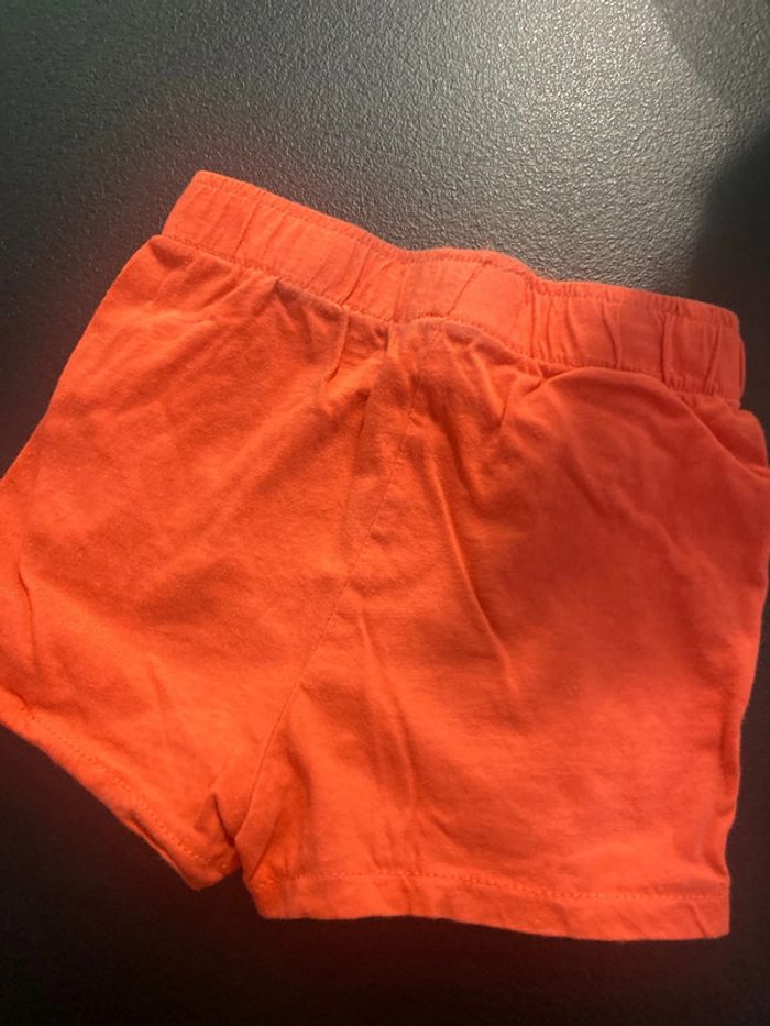 Short 24 mois - photo numéro 2