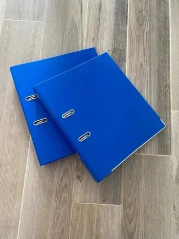 Lot 2 Classeurs couleur bleu TBE