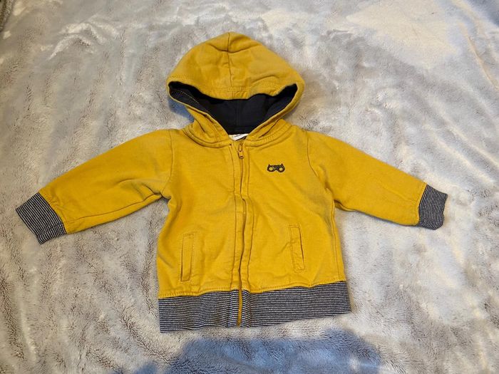 Sweat à capuche TAO 6 mois