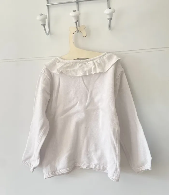 Gilet blanc avec un joli col  24 mois - photo numéro 2