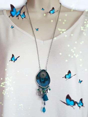 Collier sautoir pendentif nacre irisé strass pompon bleu vert  🇨🇵 Fabrication Artisanale - 65 cm