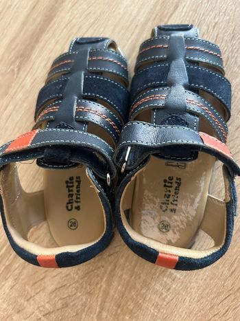 Sandale taille 26