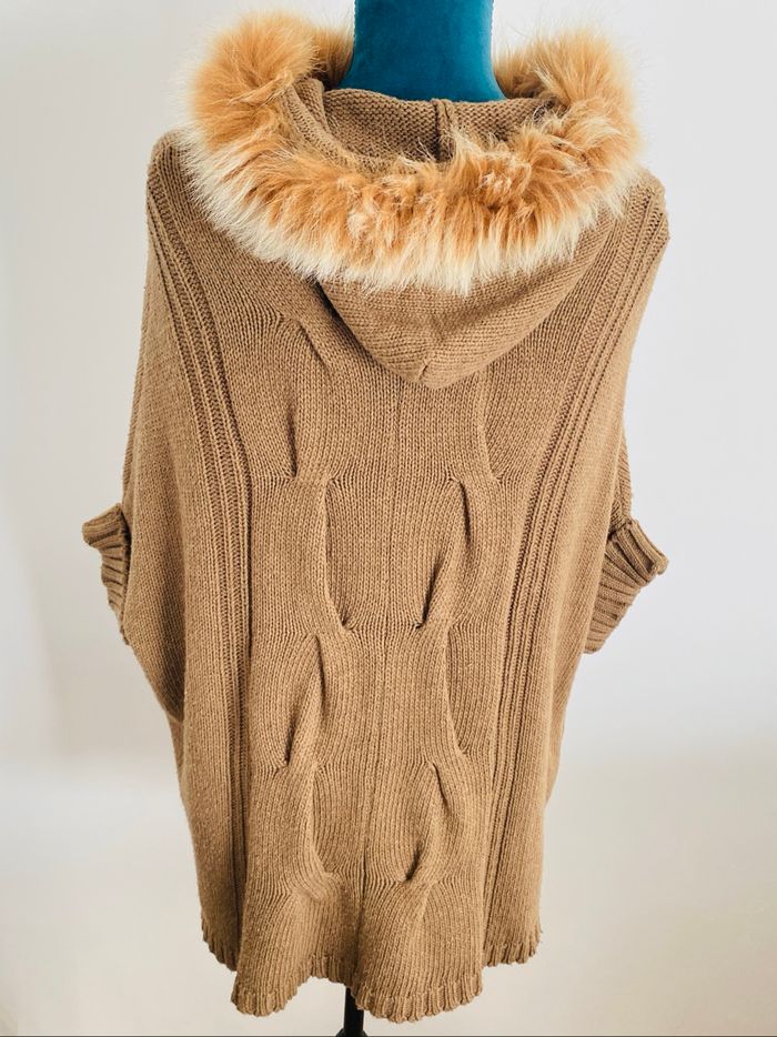 Veste Poncho Capuche Camel - photo numéro 7