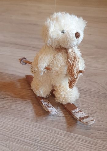 Peluche ours nounours tout doux à ski