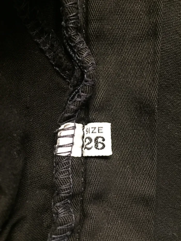 Armani Jean XS size26 - photo numéro 5