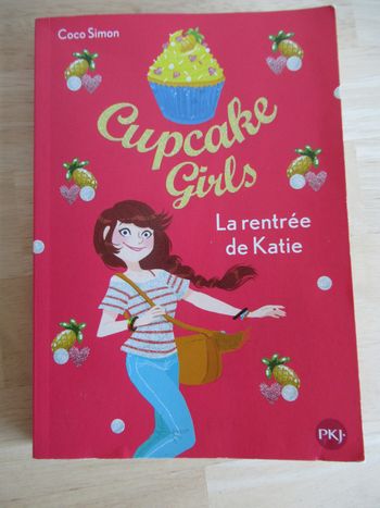livre tome 1 cupcake girls