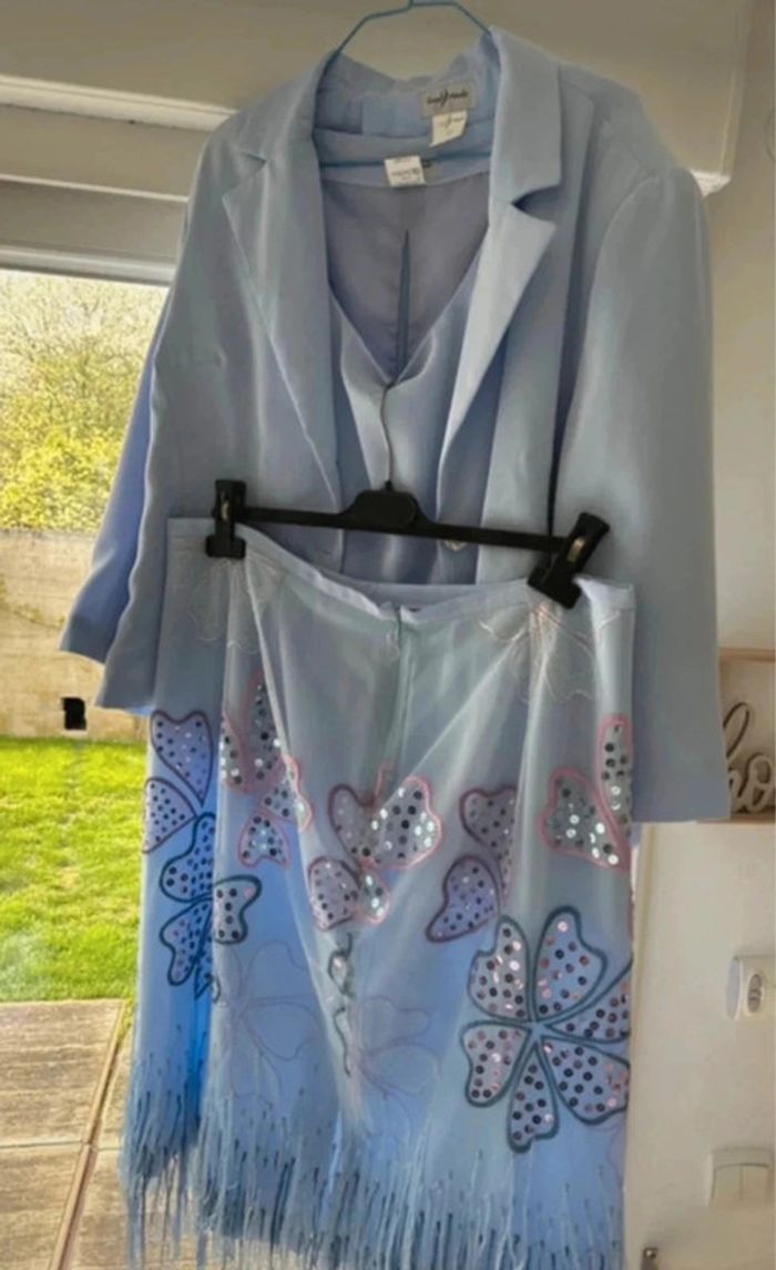 Ensemble tailleur jupe 52 - photo numéro 4