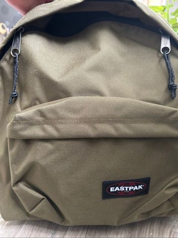 Sac à dos eastpak neuf kaki