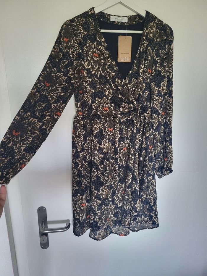 Robe légère femme promod 36