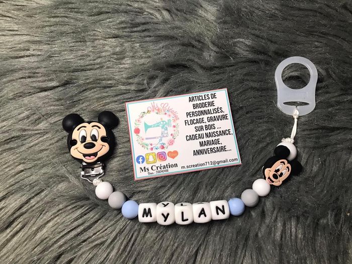 Attache tétine personnalisé Mickey