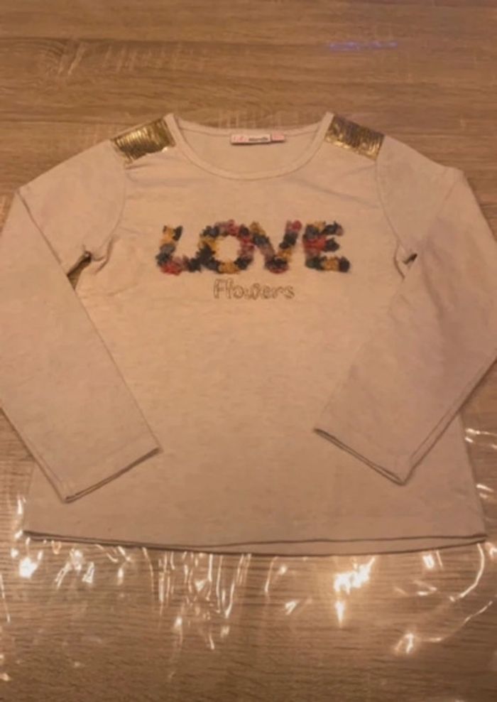 T shirt love