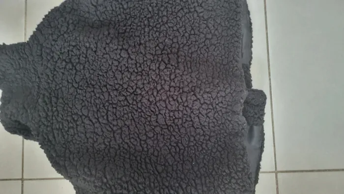 Veste épaisse courte noire 9 ans - photo numéro 8