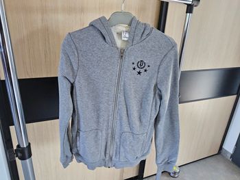 Veste a capuche taille XS  décathlon