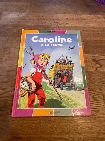 Livre Caroline a la ferme