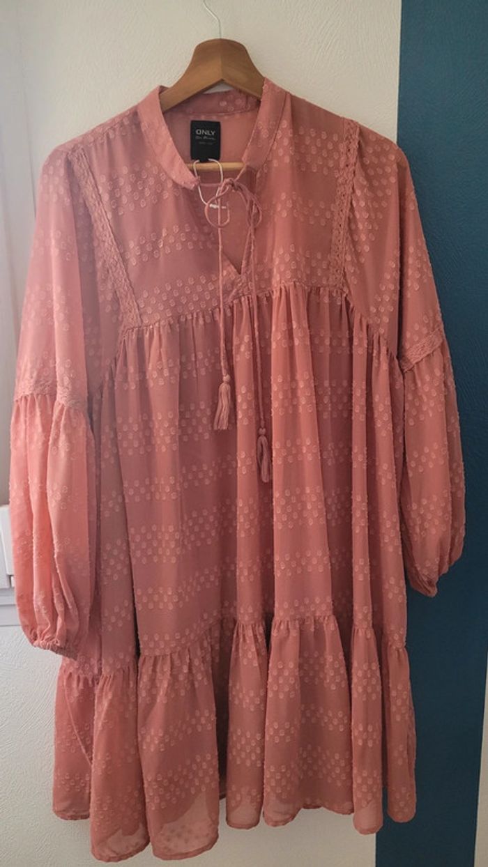 Only robe taille s