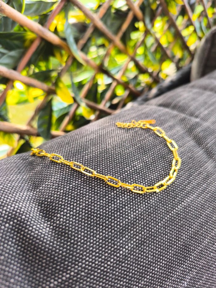 Bracelet doré , femme , idée cadeau,