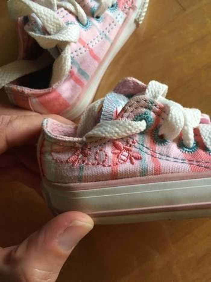 Converse 18 - photo numéro 2