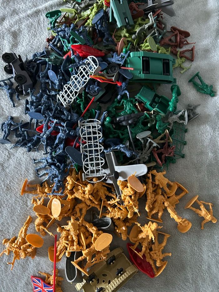 Lots de petits soldats
