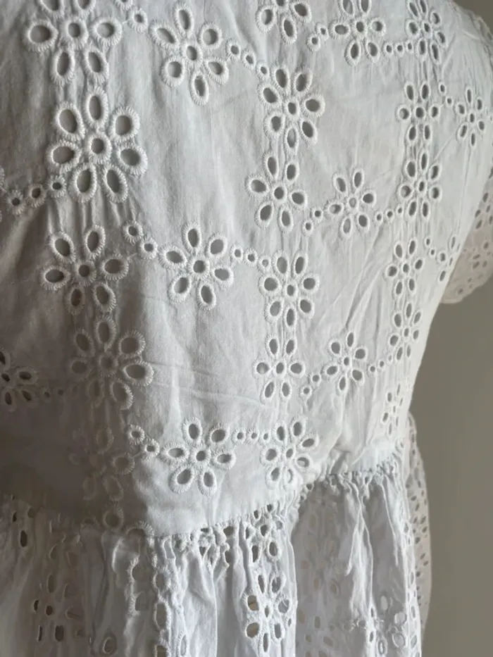 Haut blanc Artlove à broderie anglaise - photo numéro 6