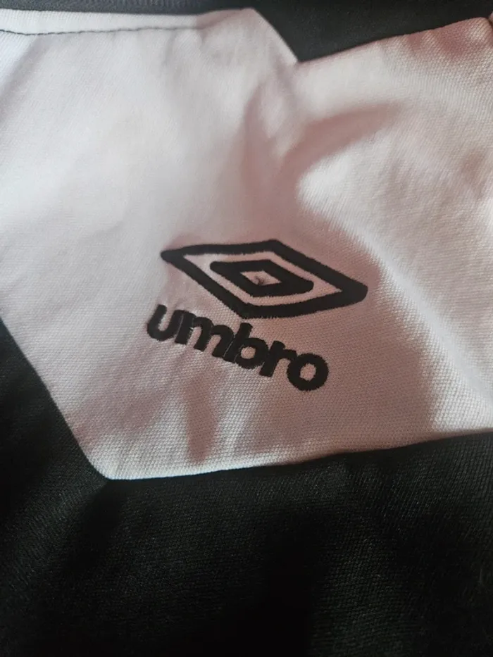 Sweat Umbro - photo numéro 2