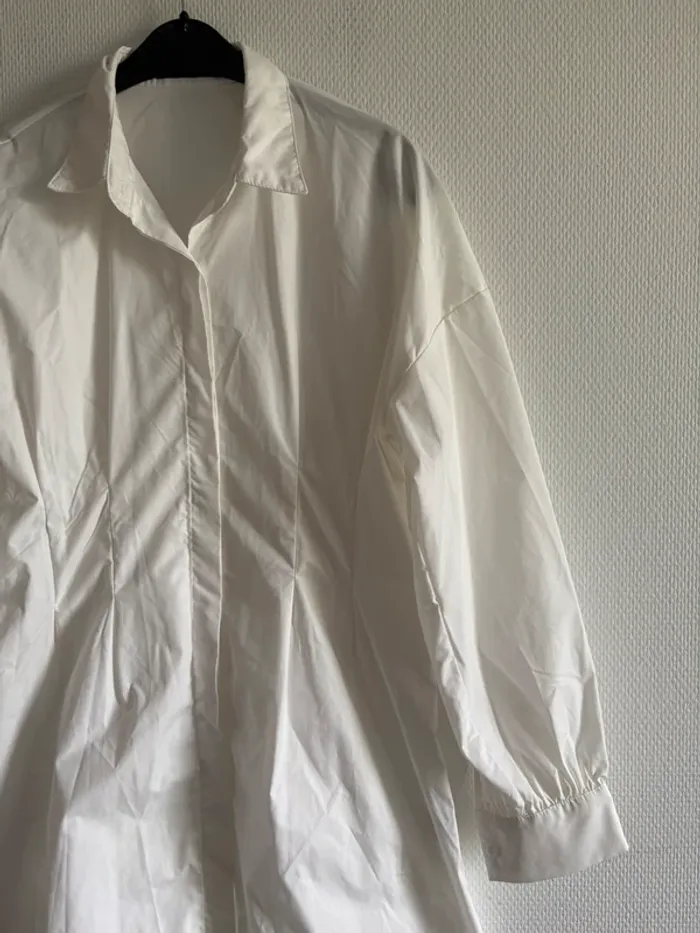 Chemise longue blanche - photo numéro 3