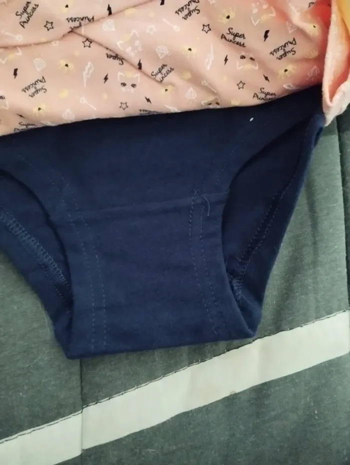 Lot de culotte Xxs neuve - photo numéro 3